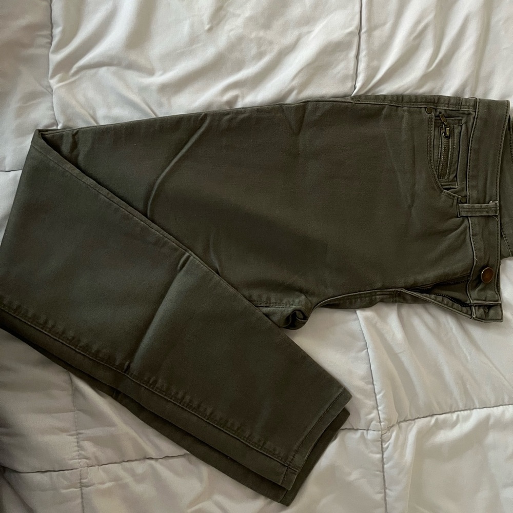Army green skinny jeans from Design Lab
